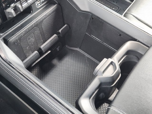 Used 2023 RAM 2500 Limited AWD/4WD image 18