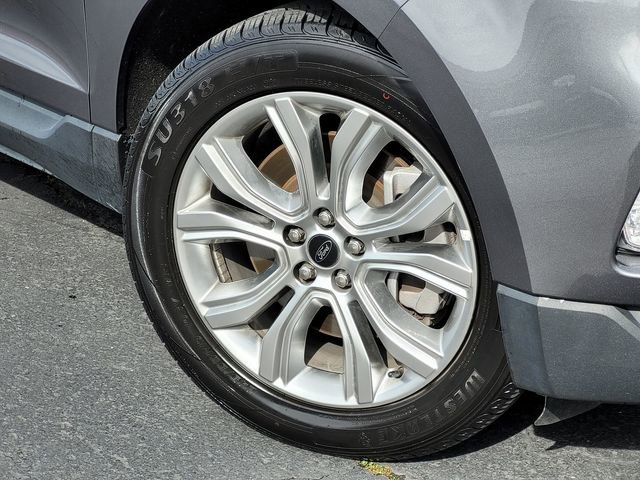 Used 2024 Ford Edge Titanium image 12