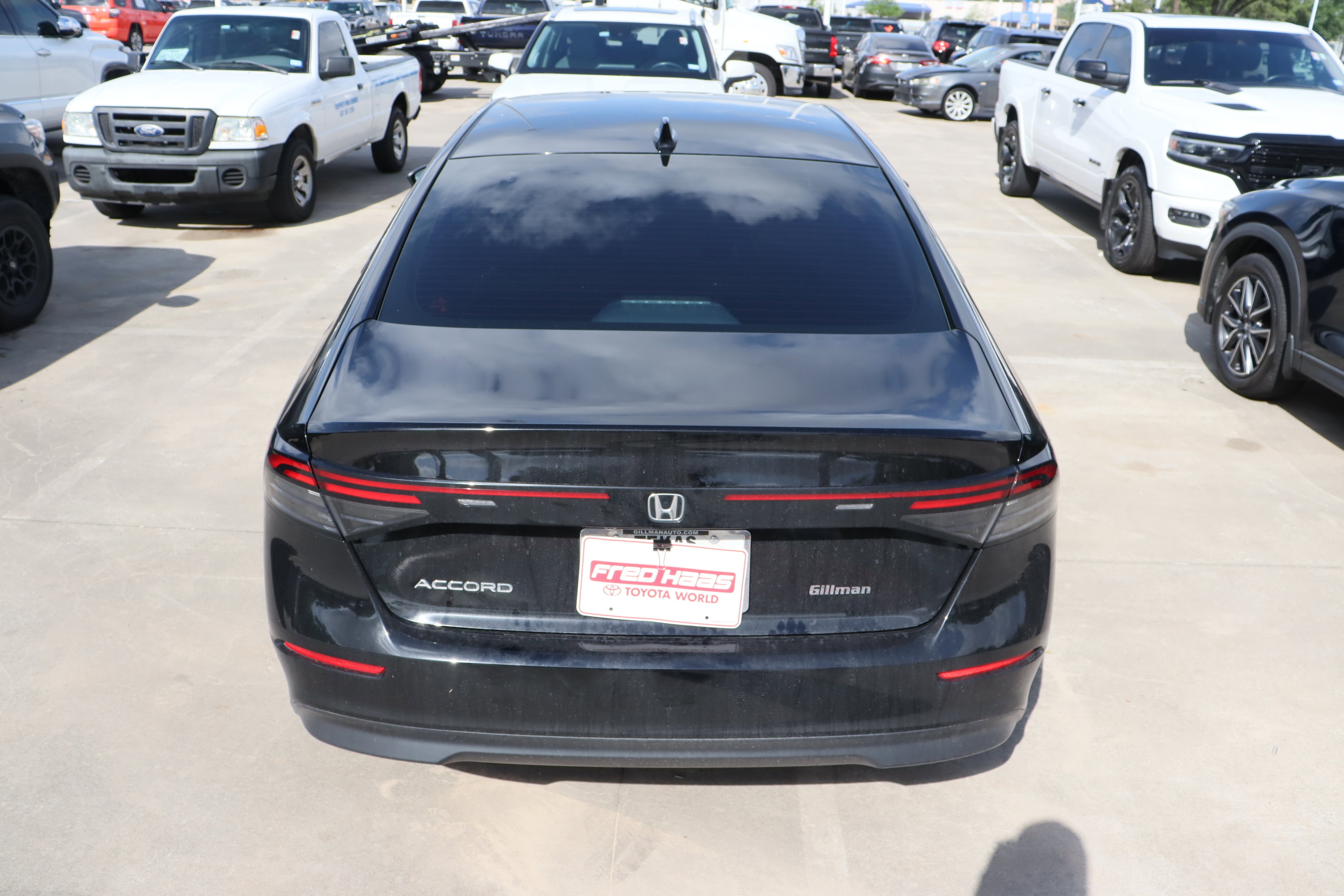 Used 2025 Honda Accord SE image 8