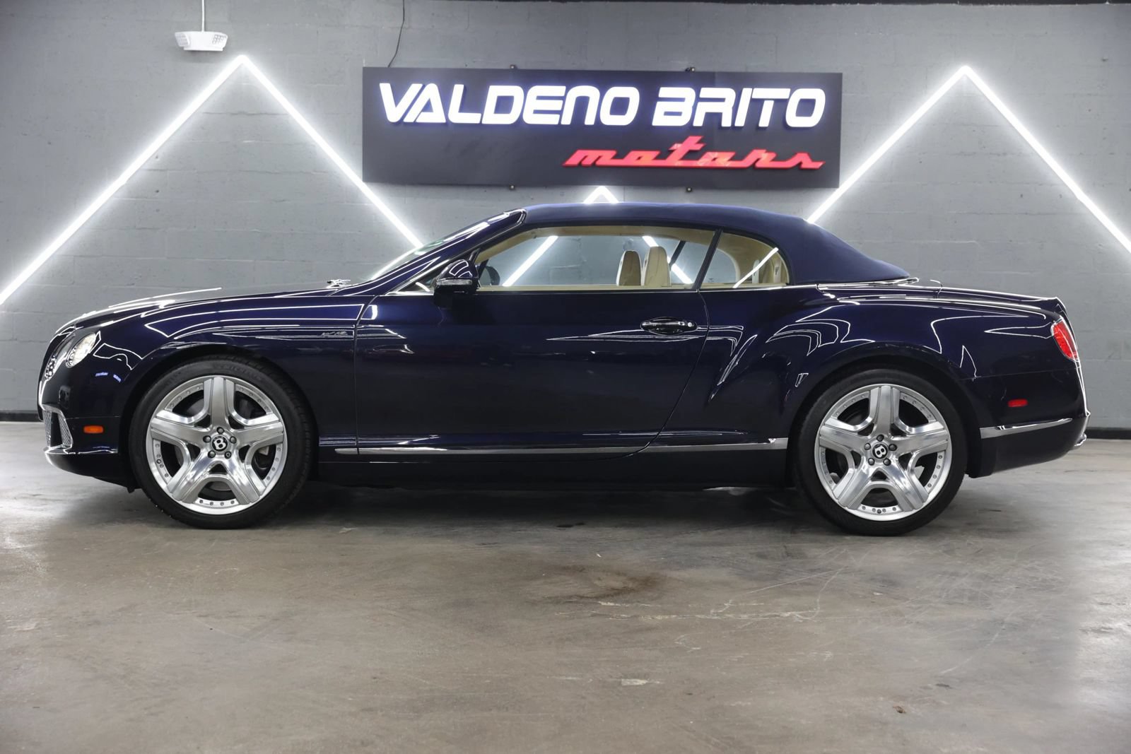 Used 2014 Bentley Continental GT AWD/4WD image 12