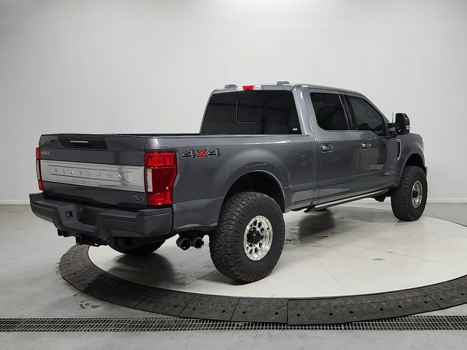 Used 2021 Ford F250 Platinum image 7