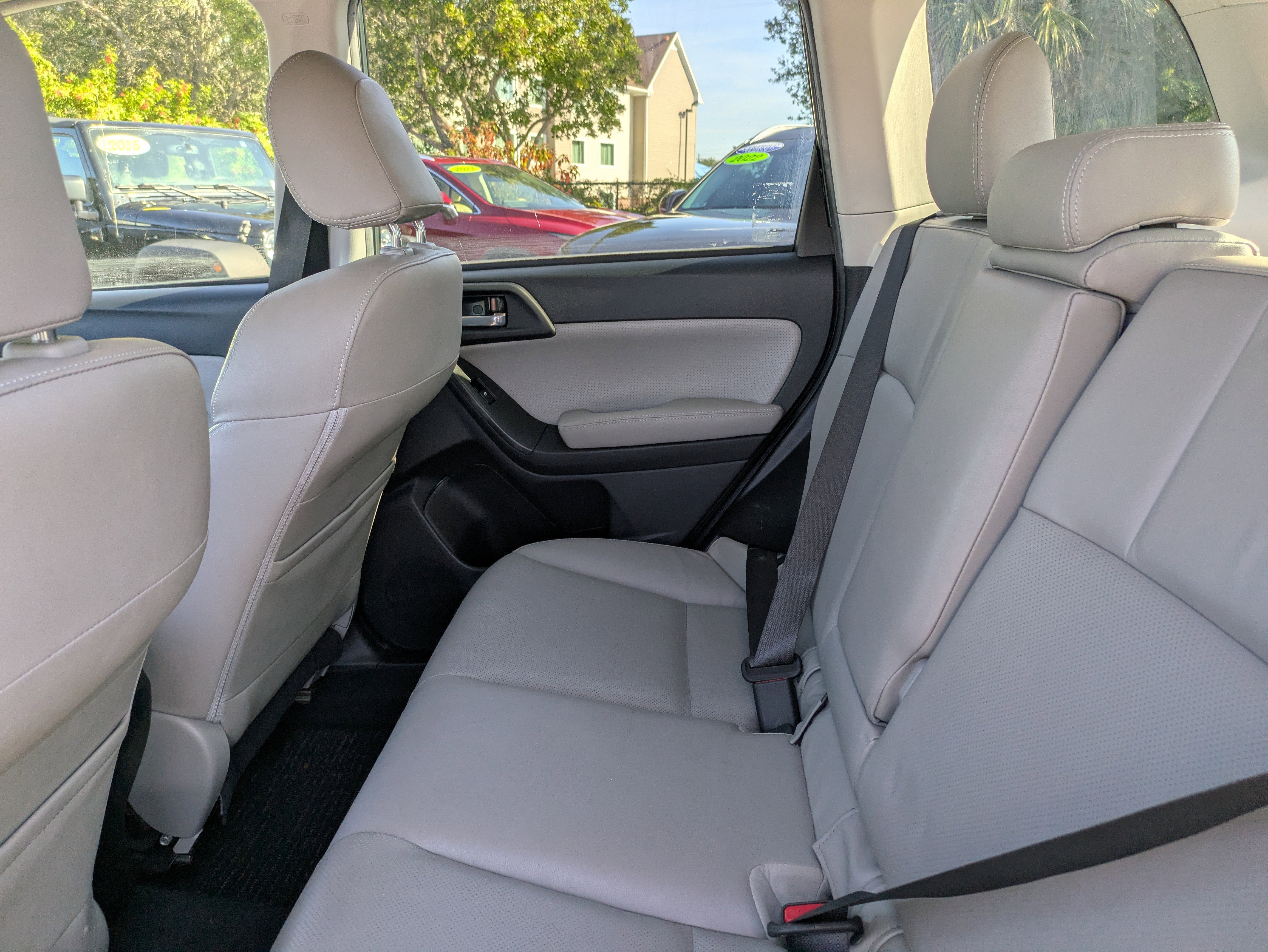 Used 2015 Subaru Forester 2.5i Limited image 15