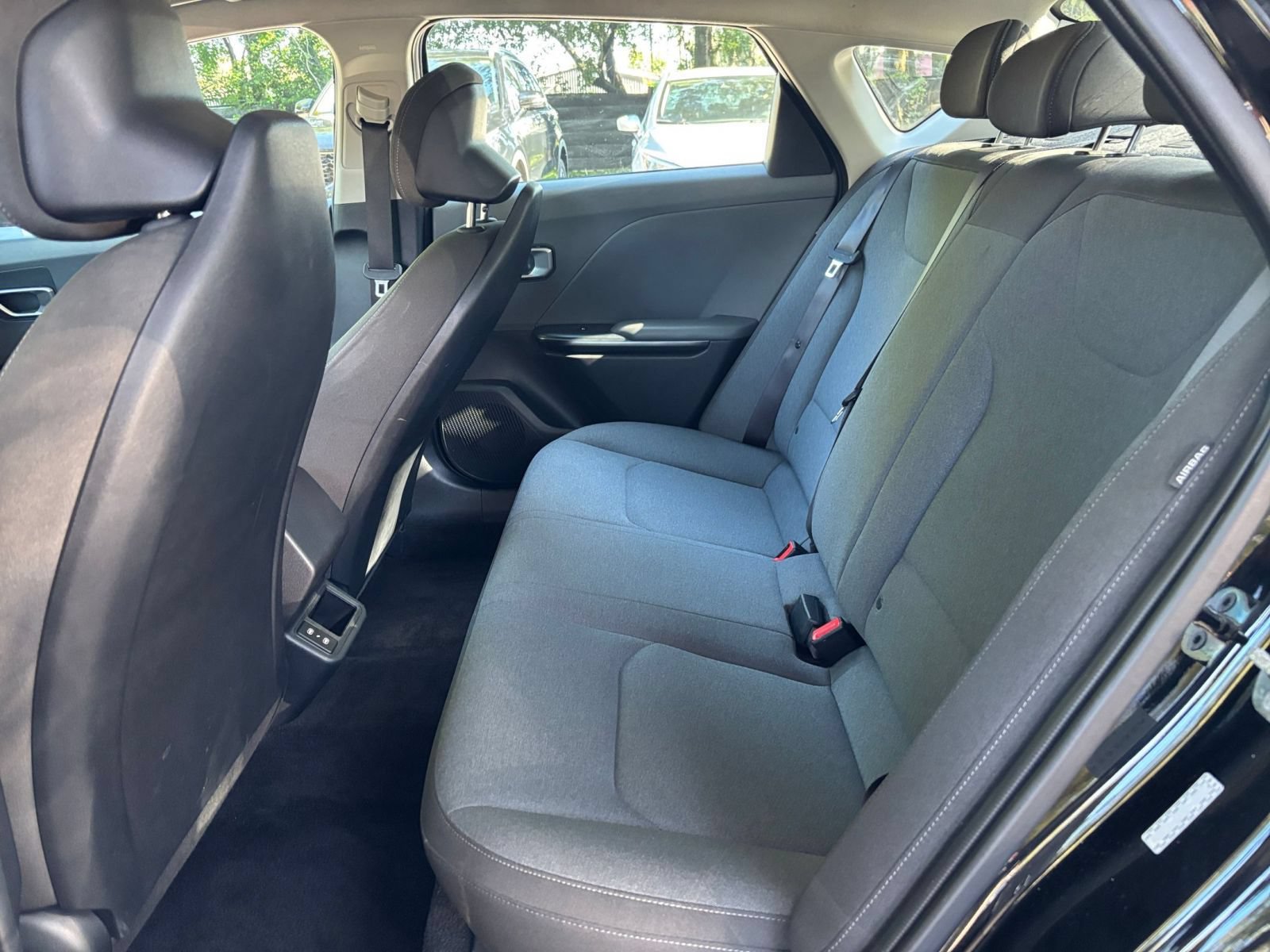 Used 2025 Kia K4 FWD image 38