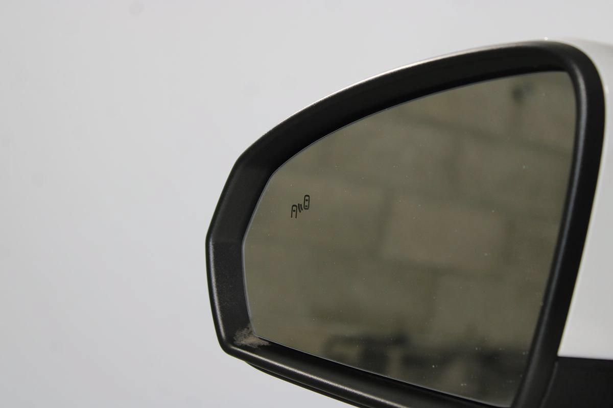Used 2022 Volkswagen Taos SE FWD image 10