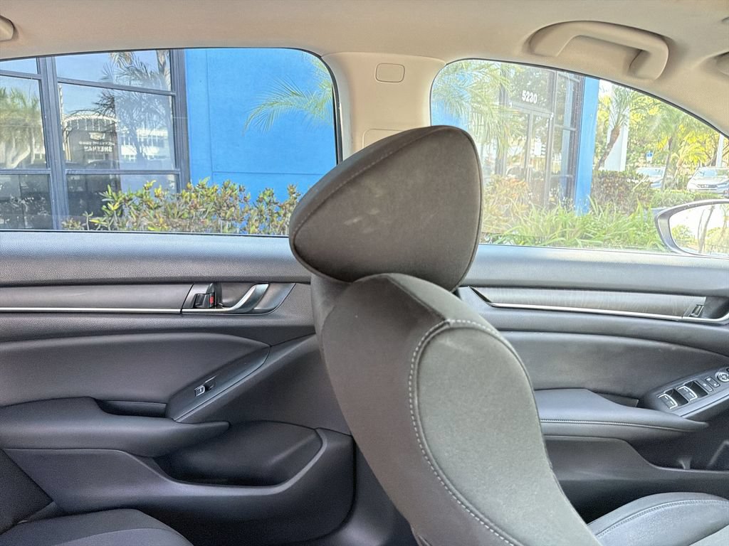 Used 2020 Honda Accord EX image 16