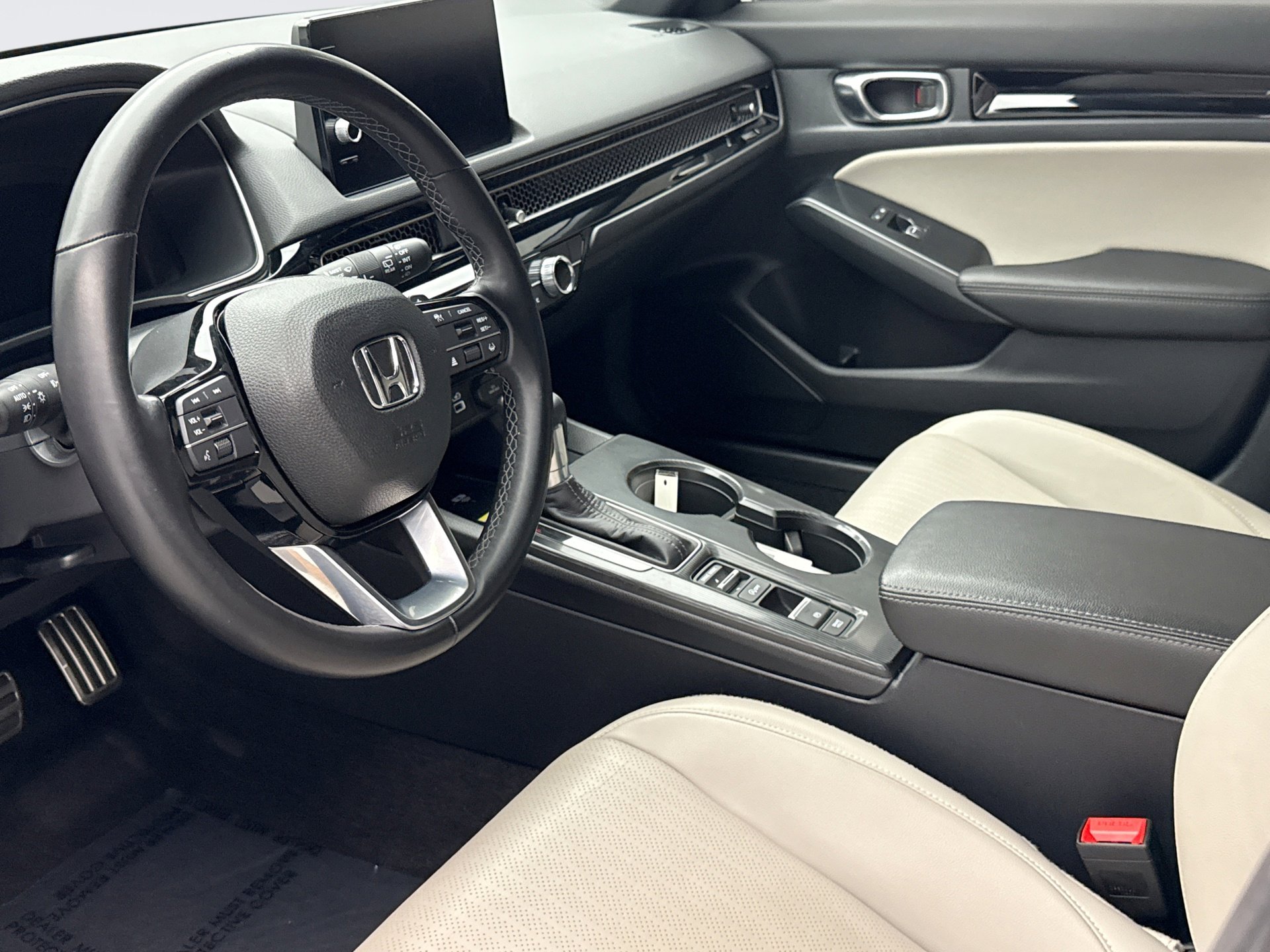 Used 2024 Honda Civic Sport Touring image 10