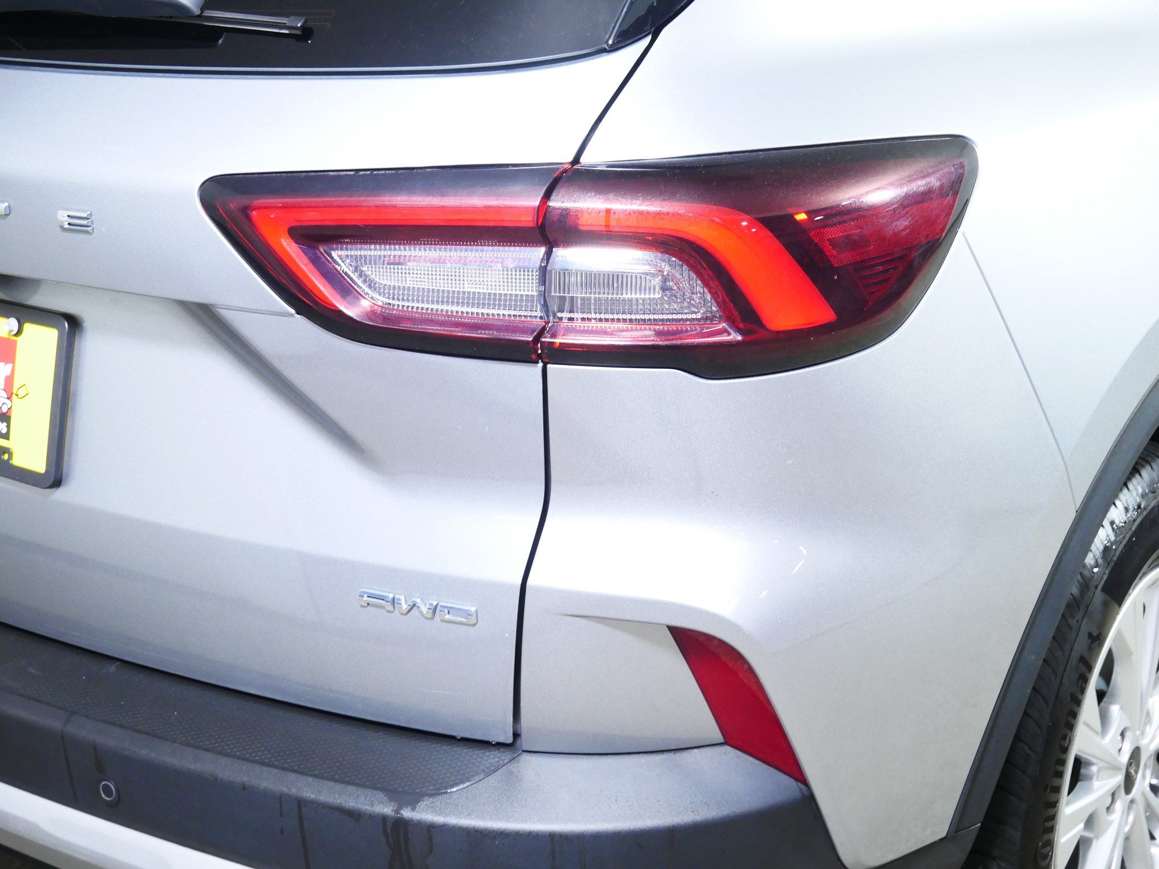Used 2023 Ford Escape Active w/ Tech Pack #1 AWD/4WD image 17