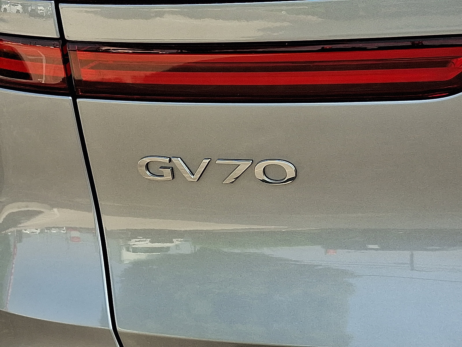 Used 2025 Genesis GV70 2.5T image 30