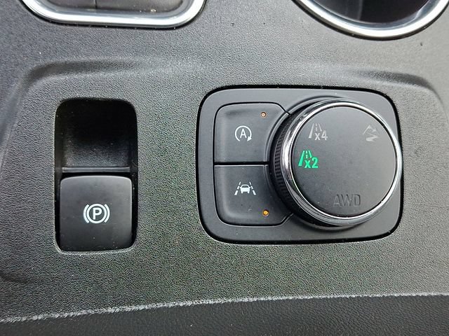 Certified 2022 Chevrolet Traverse LT AWD/4WD image 26