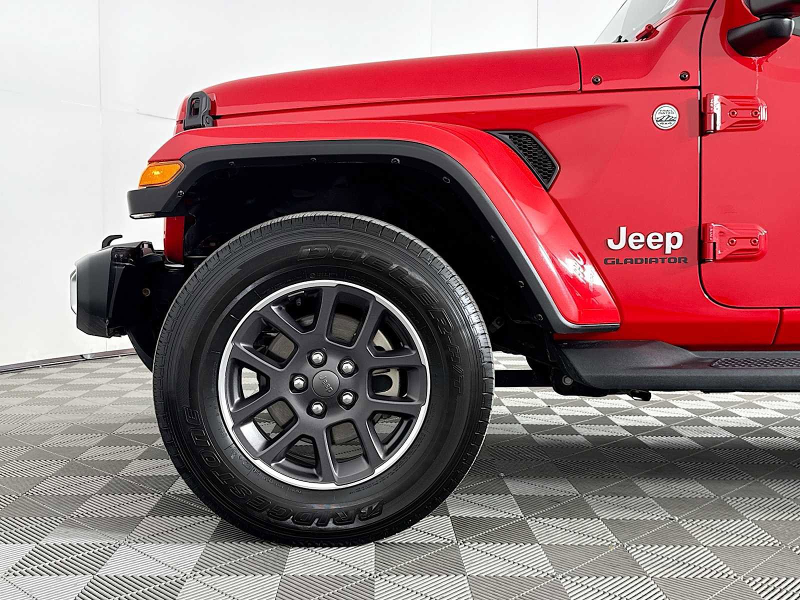 Used 2021 Jeep Gladiator Overland image 27