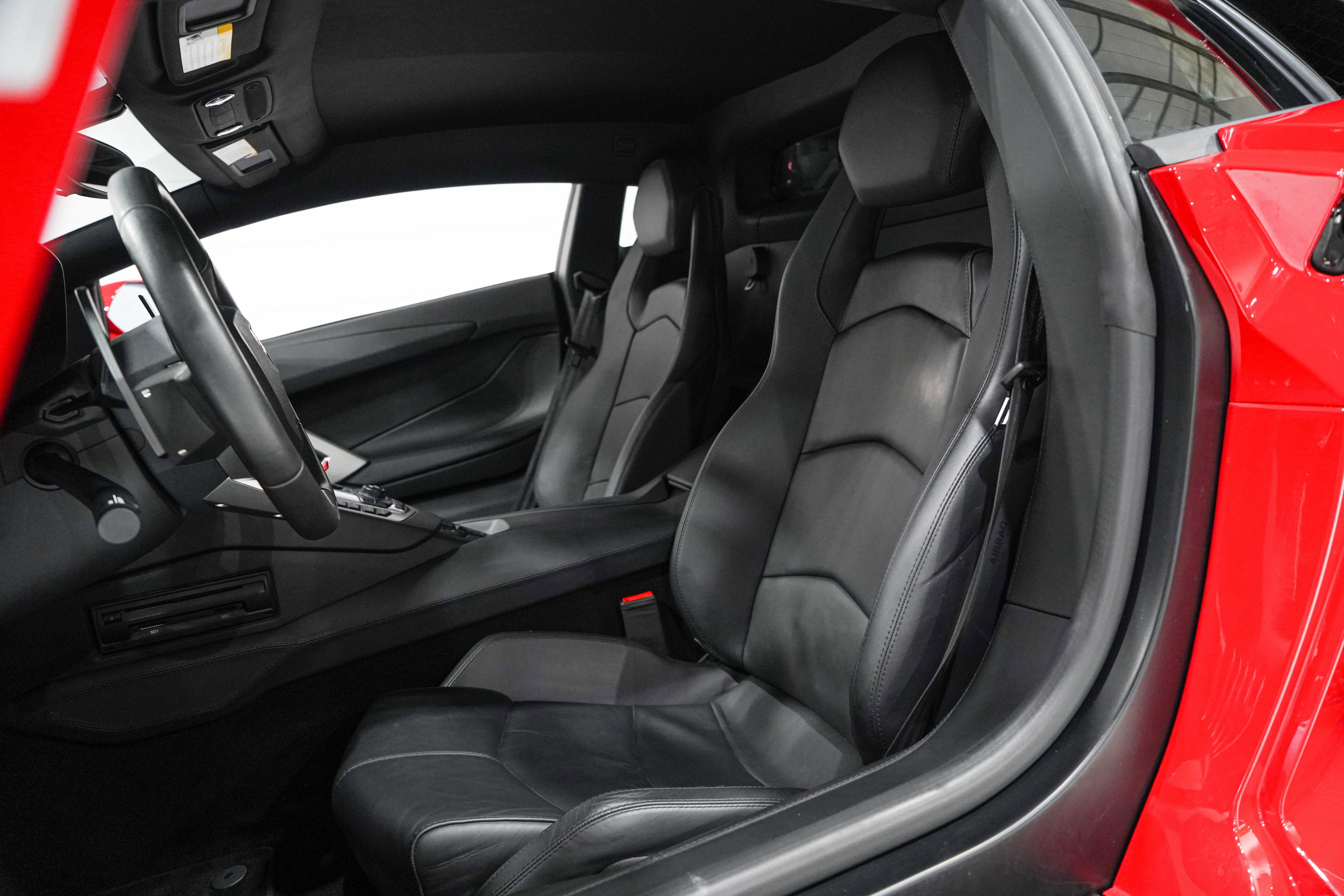 Used 2015 Lamborghini Aventador LP 700-4 AWD/4WD image 9