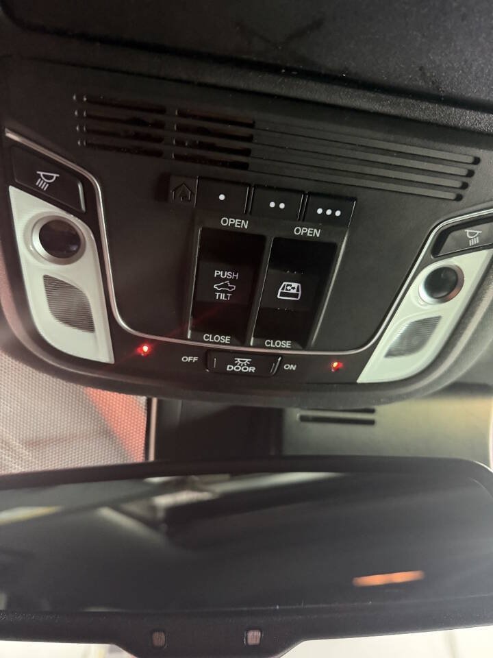 Used 2017 Honda Ridgeline Black Edition image 34