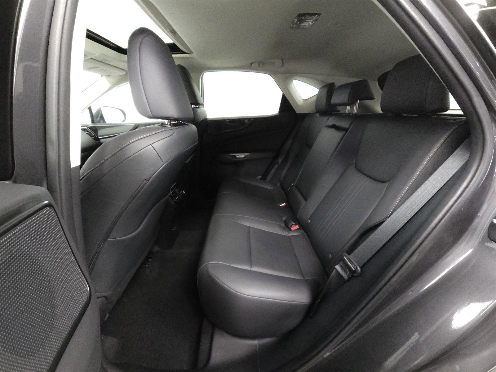 Used 2024 Lexus NX 350 AWD w/ Cold Area Package image 5