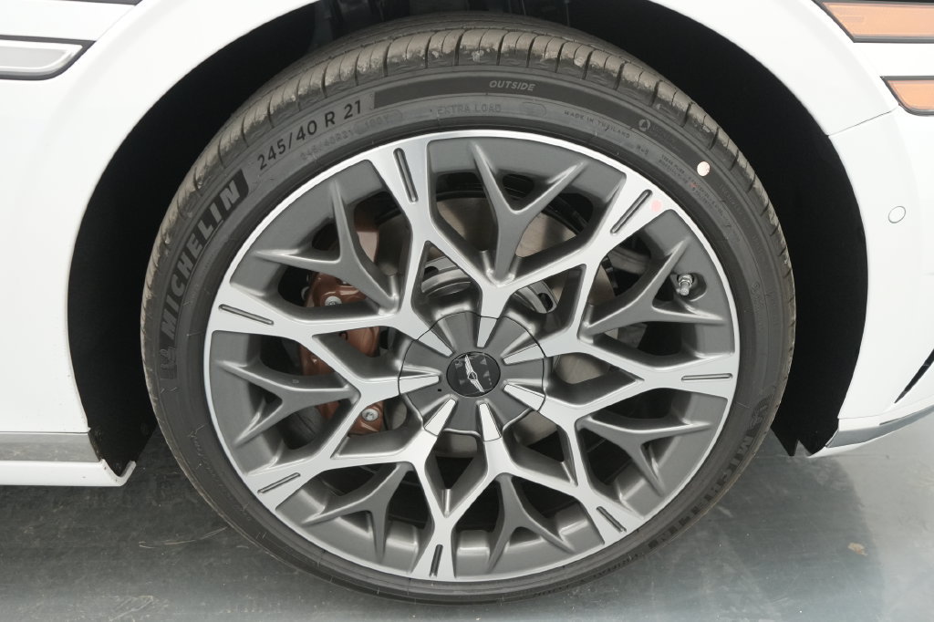 New 2026 Genesis G90 3.5T AWD/4WD image 9