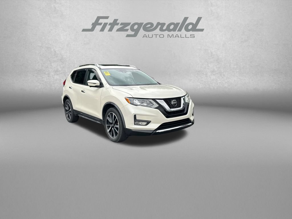 Used 2018 Nissan Rogue SL w/ Premium Package