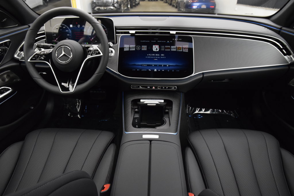 New 2027 Mercedes-Benz E 450 4MATIC Sedan image 20
