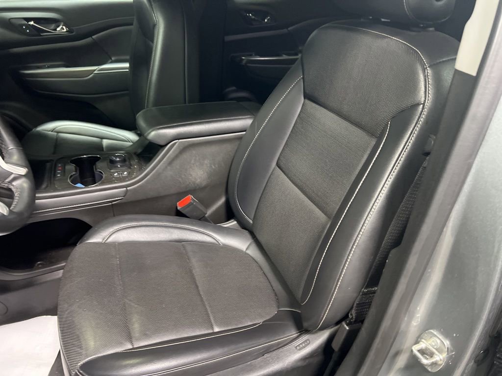 Used 2023 GMC Acadia SLT image 22