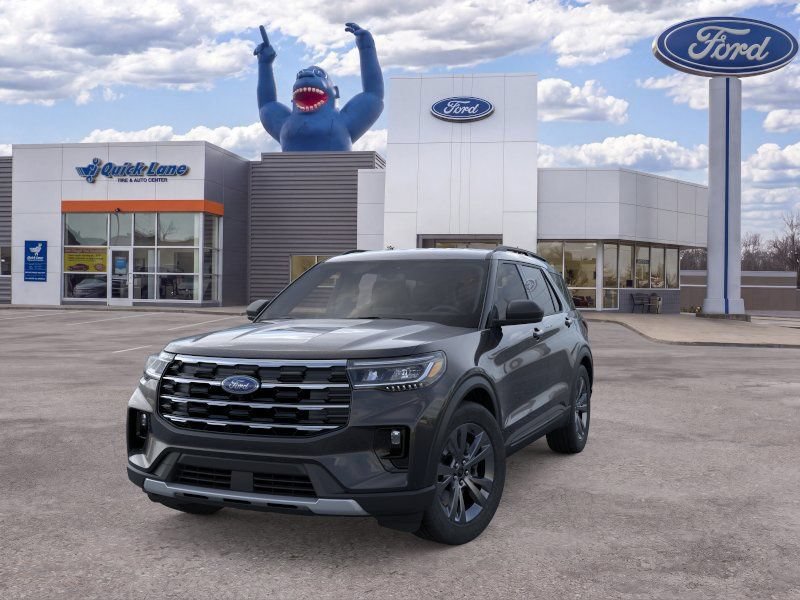 New 2026 Ford Explorer Active w/ Active Comfort Package AWD/4WD image 2
