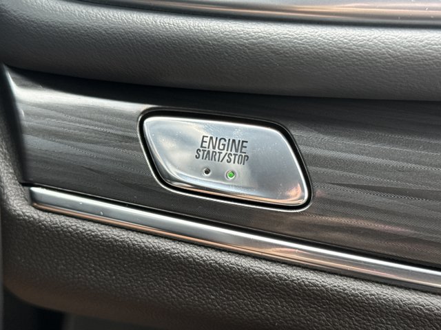 Used 2024 Buick Enclave Essence w/ Experience Buick Package FWD image 27