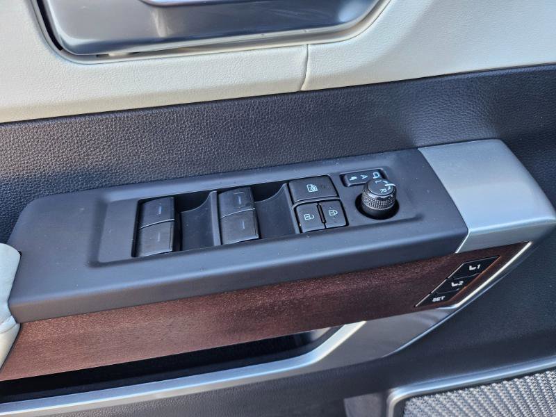 Used 2024 Toyota Sequoia Capstone image 27