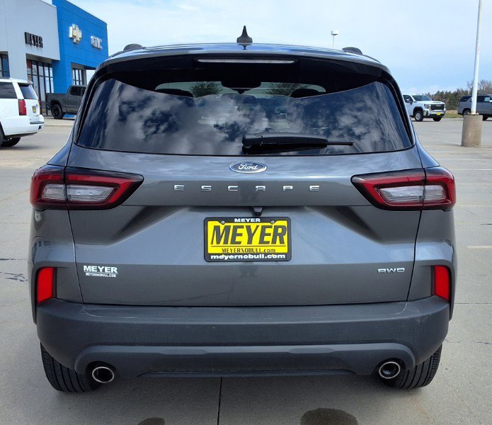 Used 2025 Ford Escape ST-Line AWD/4WD image 7