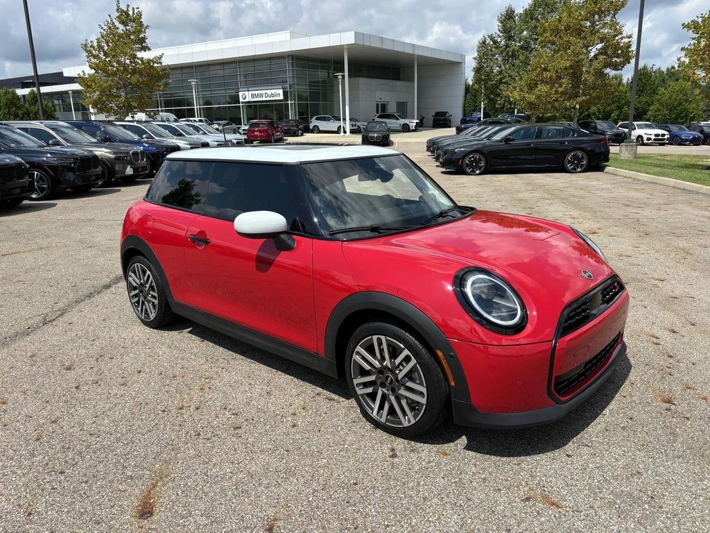 Certified 2025 MINI Cooper S image 1