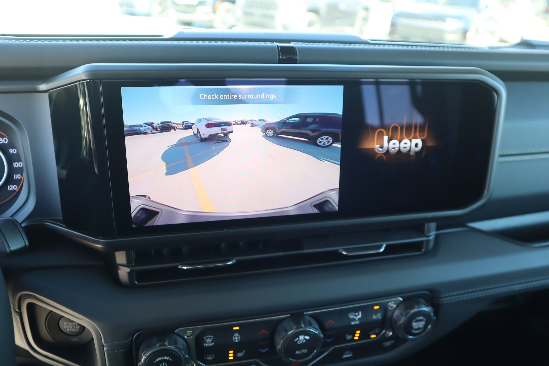 New 2026 Jeep Gladiator Mojave AWD/4WD image 6