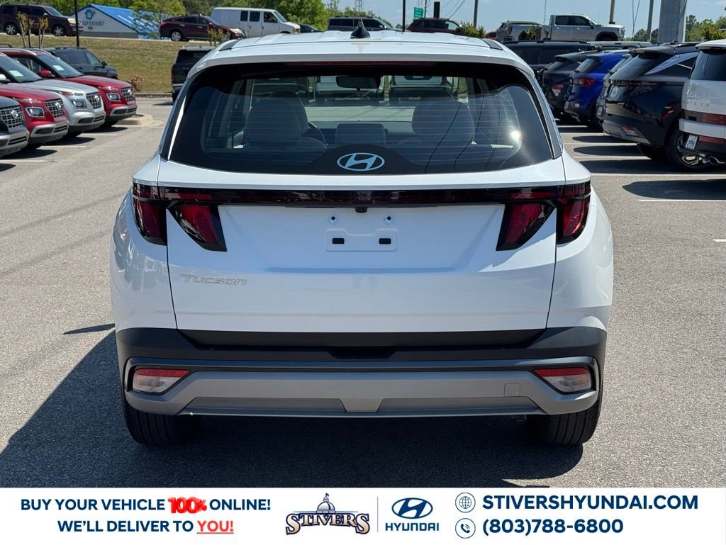 Certified 2025 Hyundai Tucson SE FWD image 12