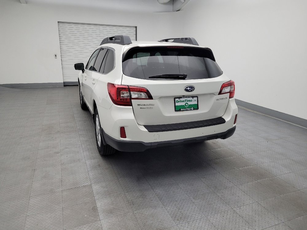 Used 2015 Subaru Outback 2.5i Premium image 6