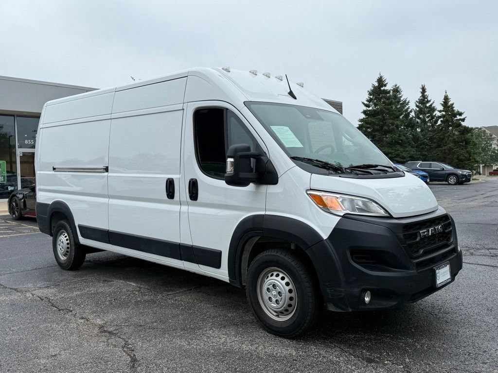 Used 2025 RAM ProMaster 2500 w/ Convenience Group FWD image 11