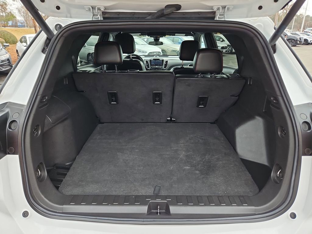 Used 2024 Chevrolet Equinox RS w/ RS Leather Package image 29