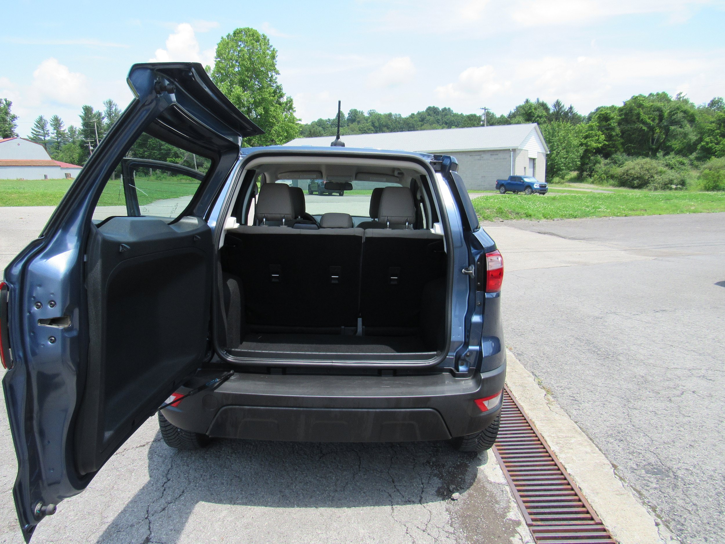 Used 2021 Ford EcoSport S AWD/4WD image 24
