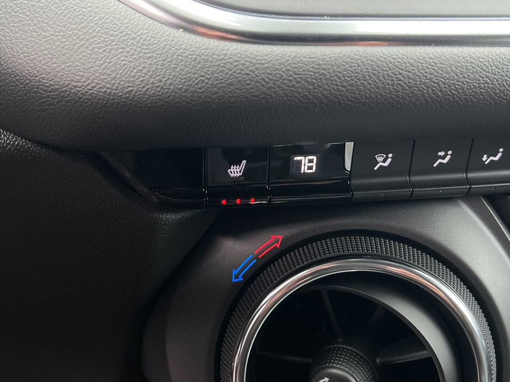 New 2025 Chevrolet Blazer LT w/ Driver Confidence Package image 22