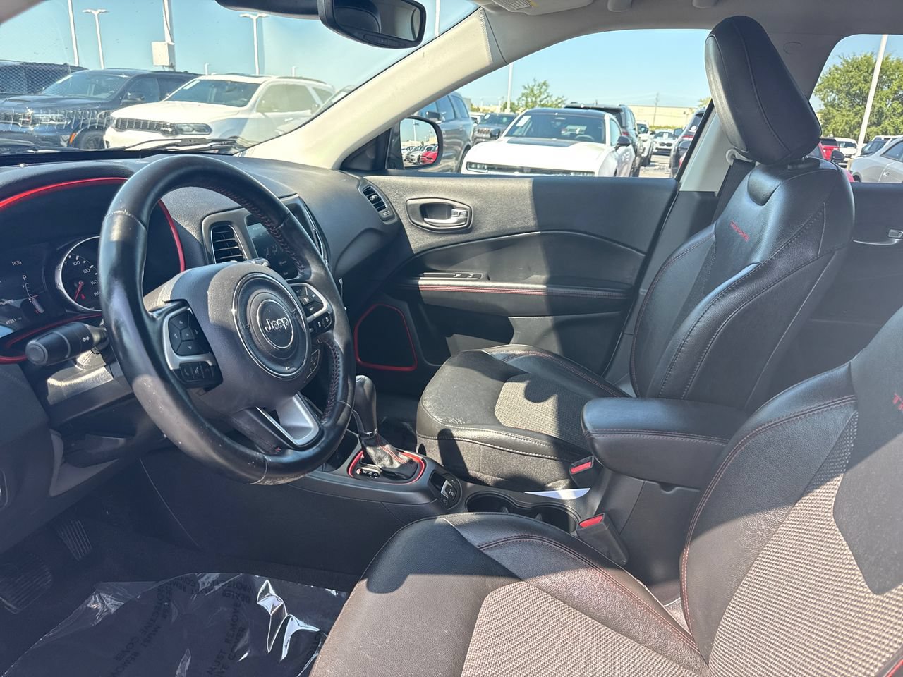 Used 2021 Jeep Compass Trailhawk w/ Convenience Group AWD/4WD image 12