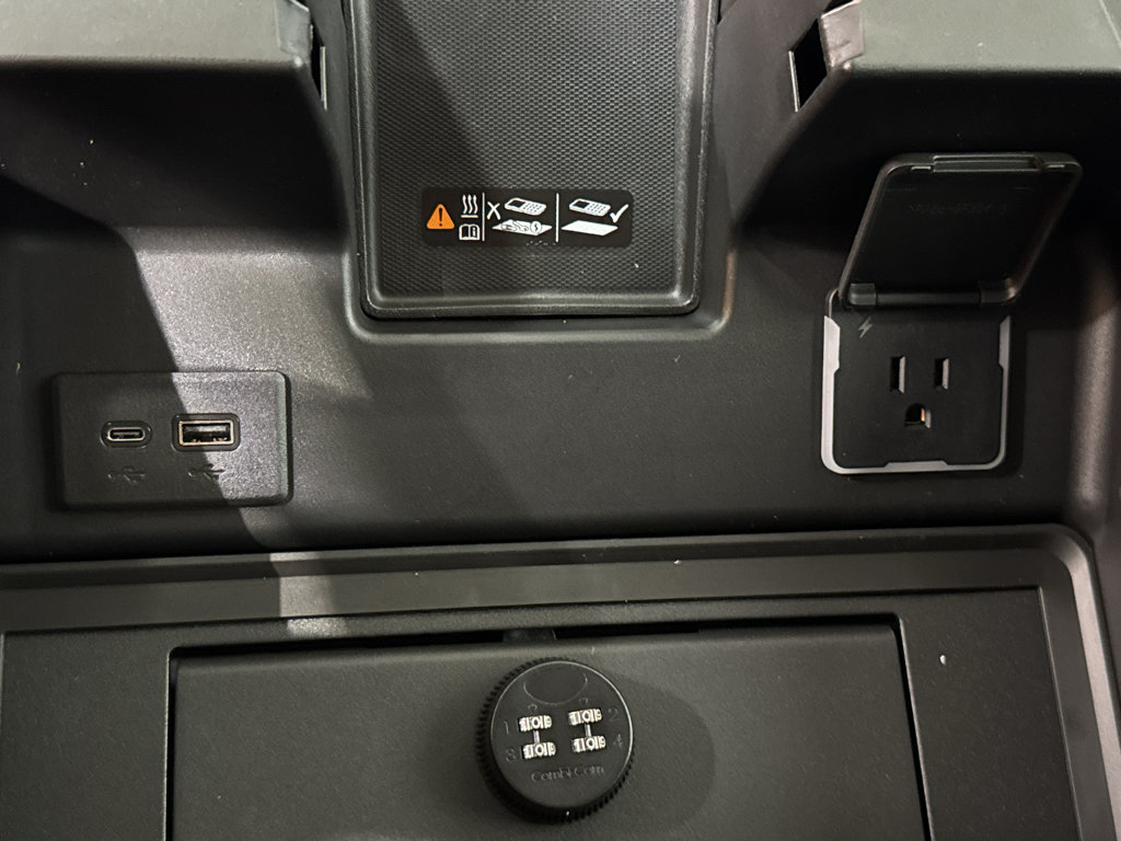 New 2026 GMC Sierra 2500 Denali AWD/4WD image 40