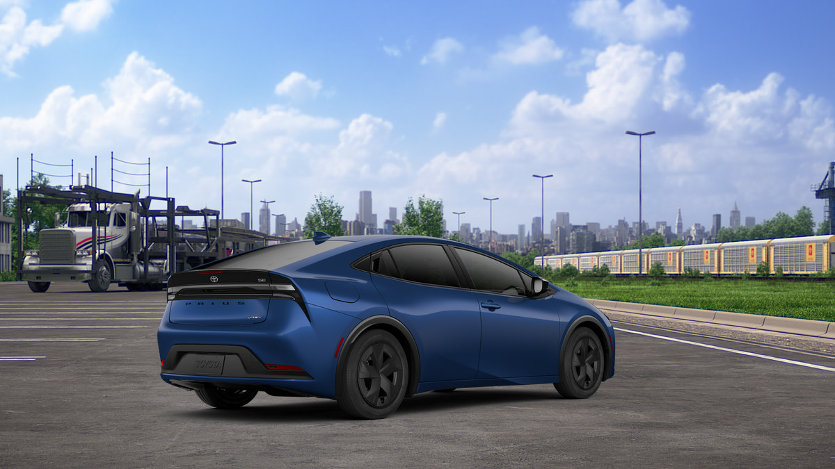 New 2026 Toyota Prius Plug-In Hybrid FWD image 38