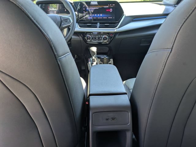 New 2026 Chevrolet Trax LT w/ Driver Confidence Package FWD image 24