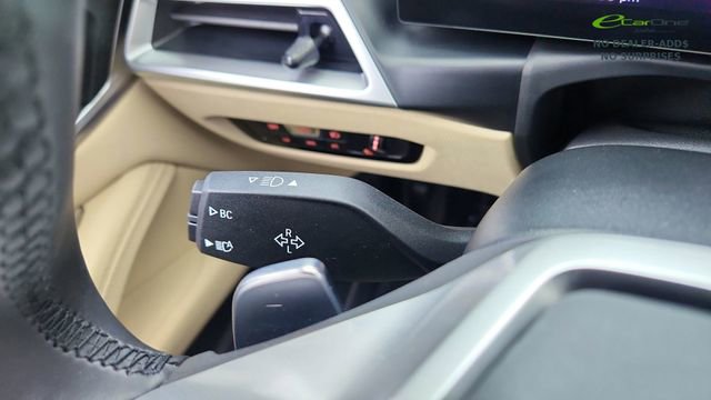 Used 2025 BMW 430i Convertible w/ Premium Package image 43