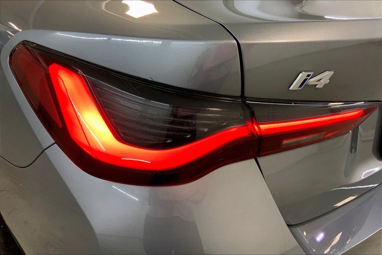 Used 2023 BMW i4 eDrive40 w/ Premium Package RWD image 28