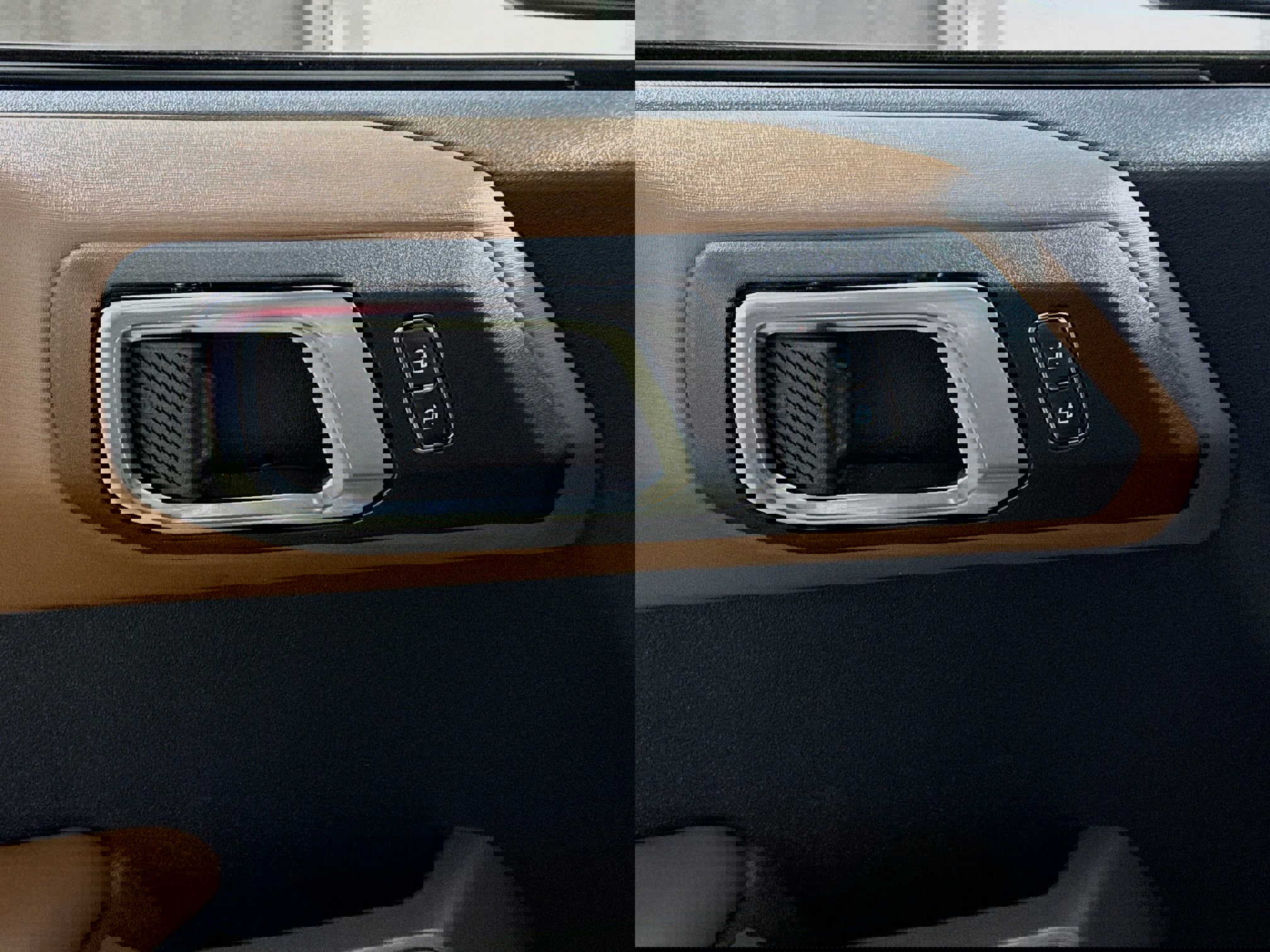 Used 2022 Ford Bronco Outer Banks image 20