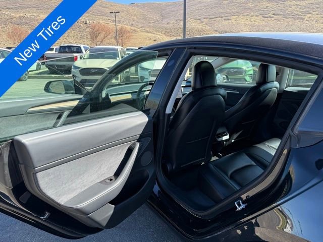 Used 2022 Tesla Model 3 Long Range image 22