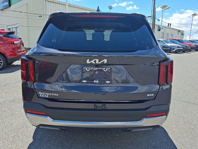 Used 2025 Kia Sorento S AWD/4WD image 5