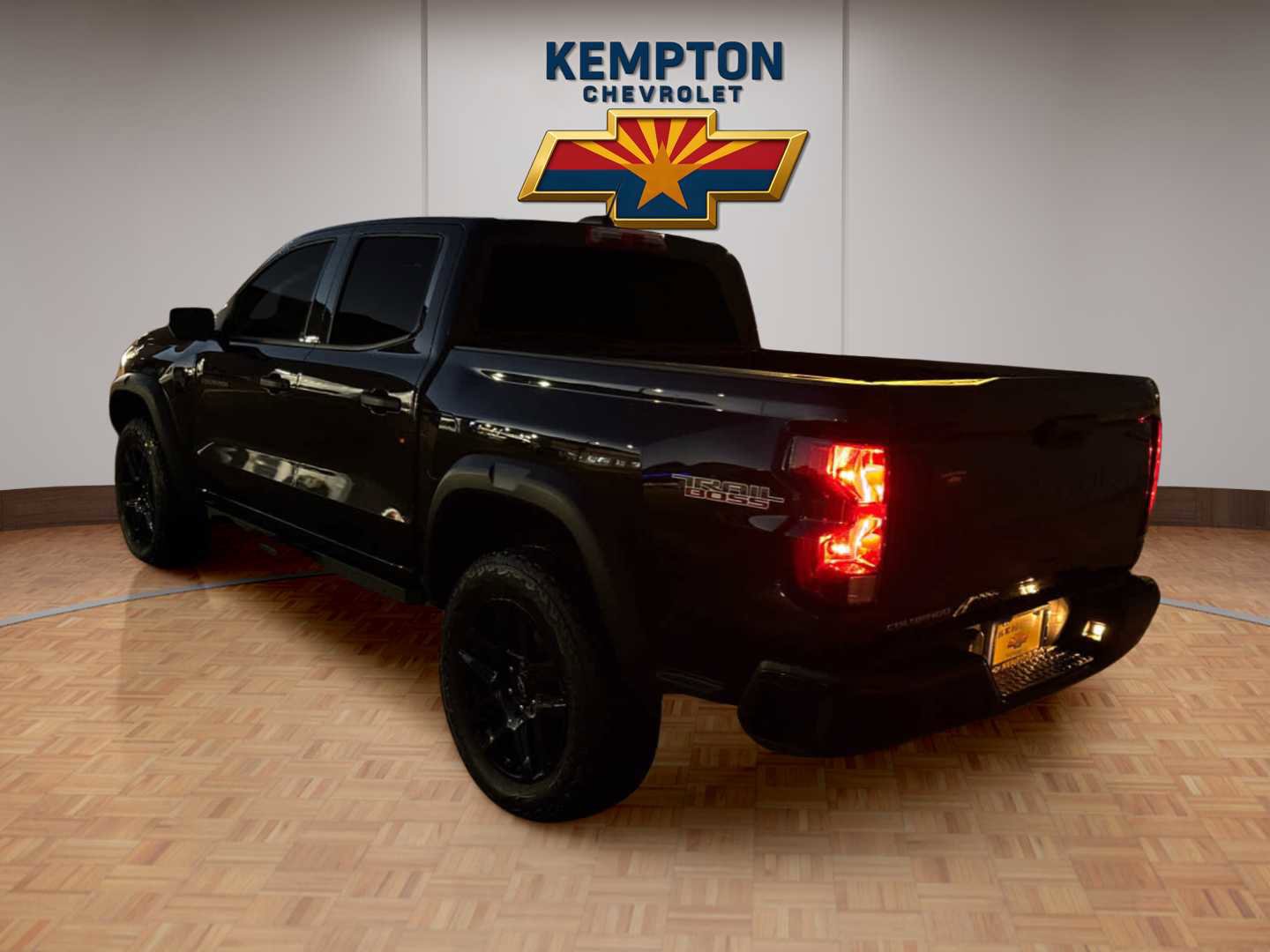 Used 2024 Chevrolet Colorado Trail Boss image 4