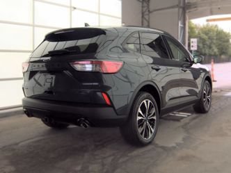 Used 2022 Ford Escape SEL w/ SEL Stealth AWD Package image 5