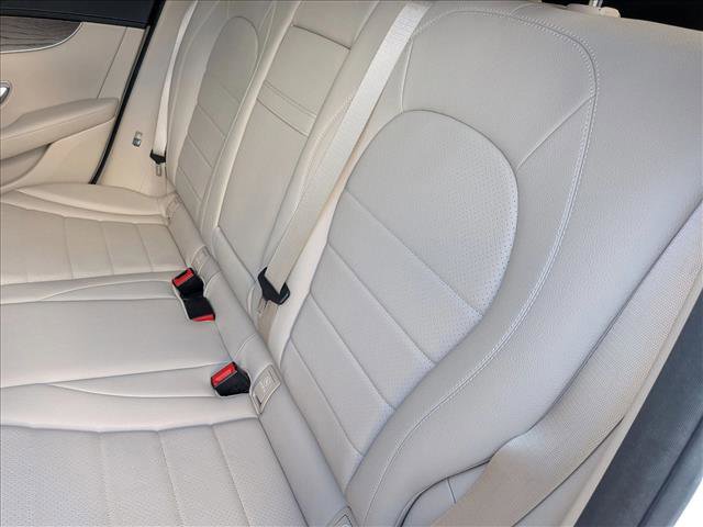 Used 2018 Mercedes-Benz GLC 300 4MATIC image 16