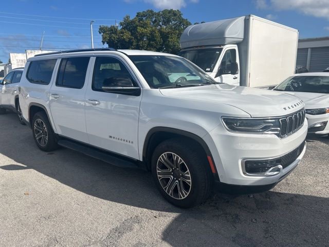 Used 2024 Jeep Wagoneer L Series II w/ Flexible Seating Group image 6