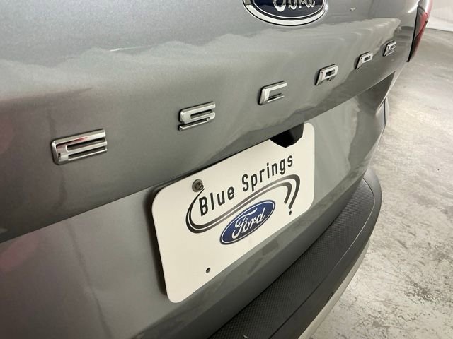 Used 2024 Ford Escape Active w/ Tech Pack #1 FWD image 5