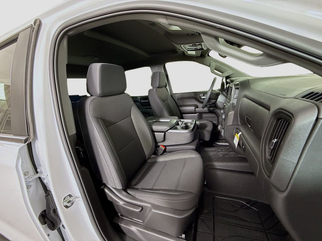 New 2026 Chevrolet Silverado 1500 Custom w/ Turbomax Blackout Package image 26