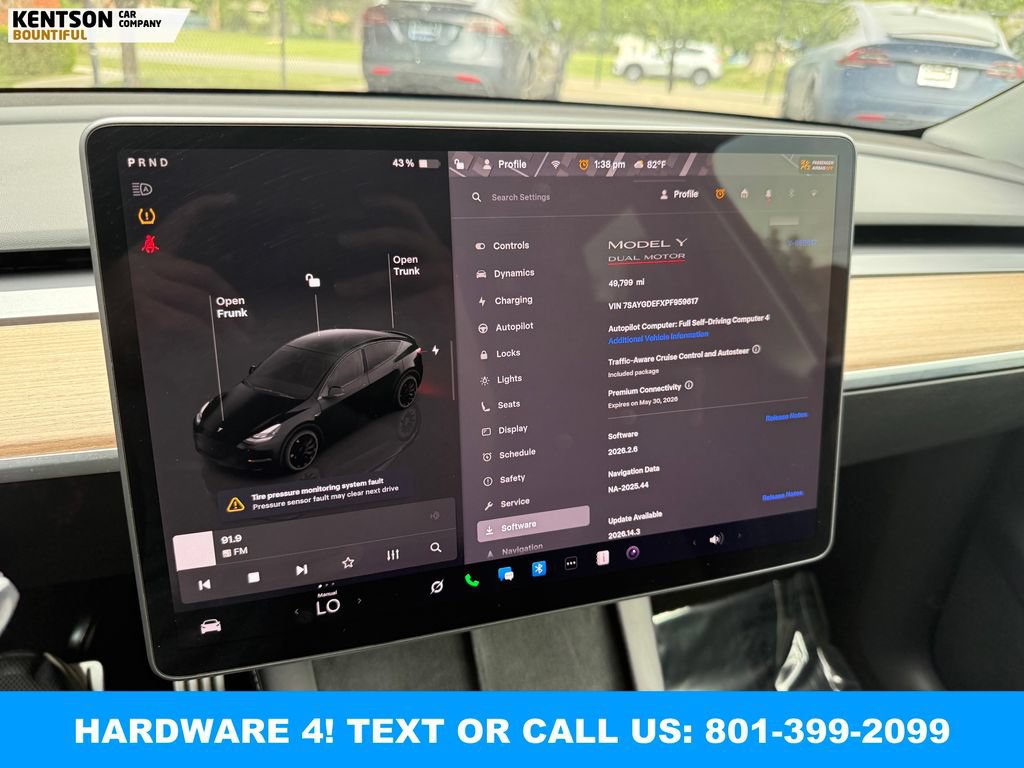 Used 2023 Tesla Model Y Performance AWD/4WD image 23