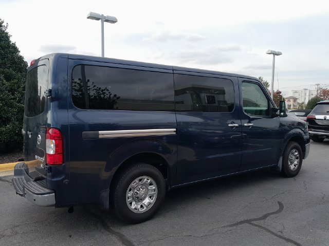 Used 2017 Nissan NV 3500 SL RWD image 19